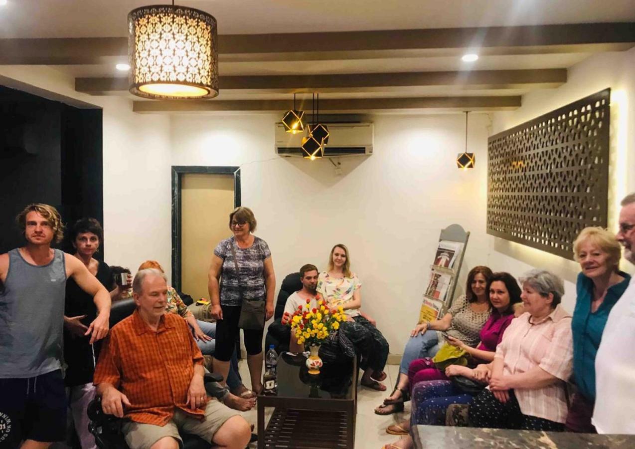 بيت شباب صن شاين باكباكرز مومباي المظهر الخارجي الصورة